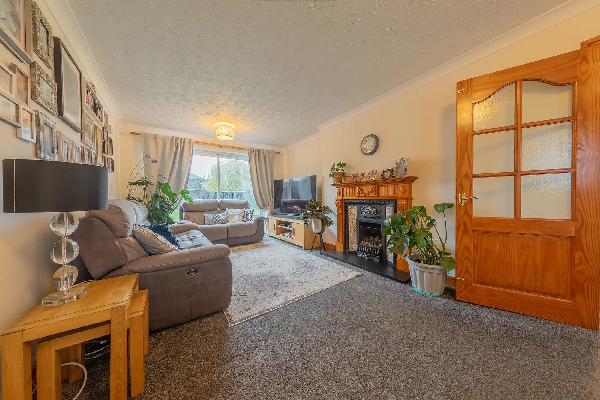 property photo 3 of 27