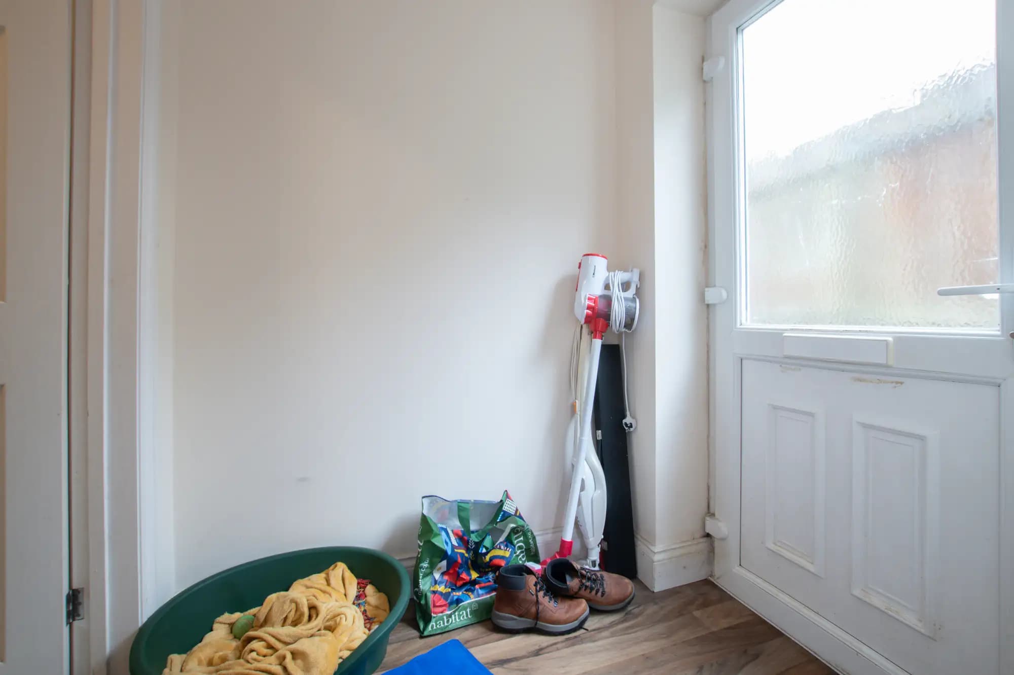 property photo 13 of 18