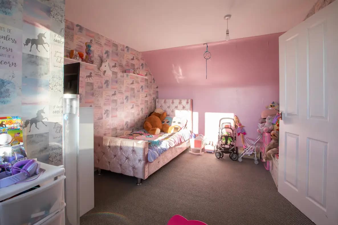 property photo 24 of 35