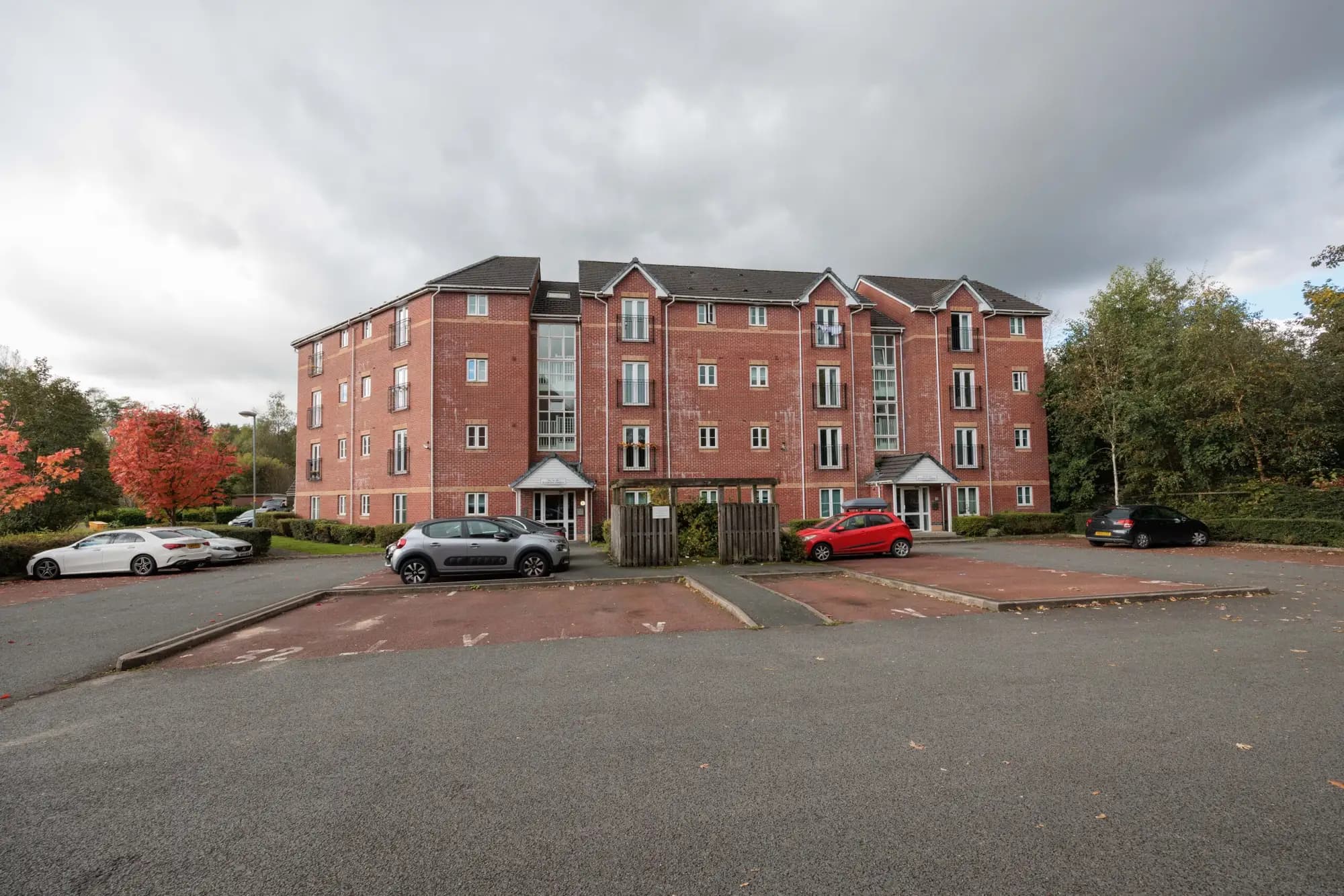 property photo 1 of 16