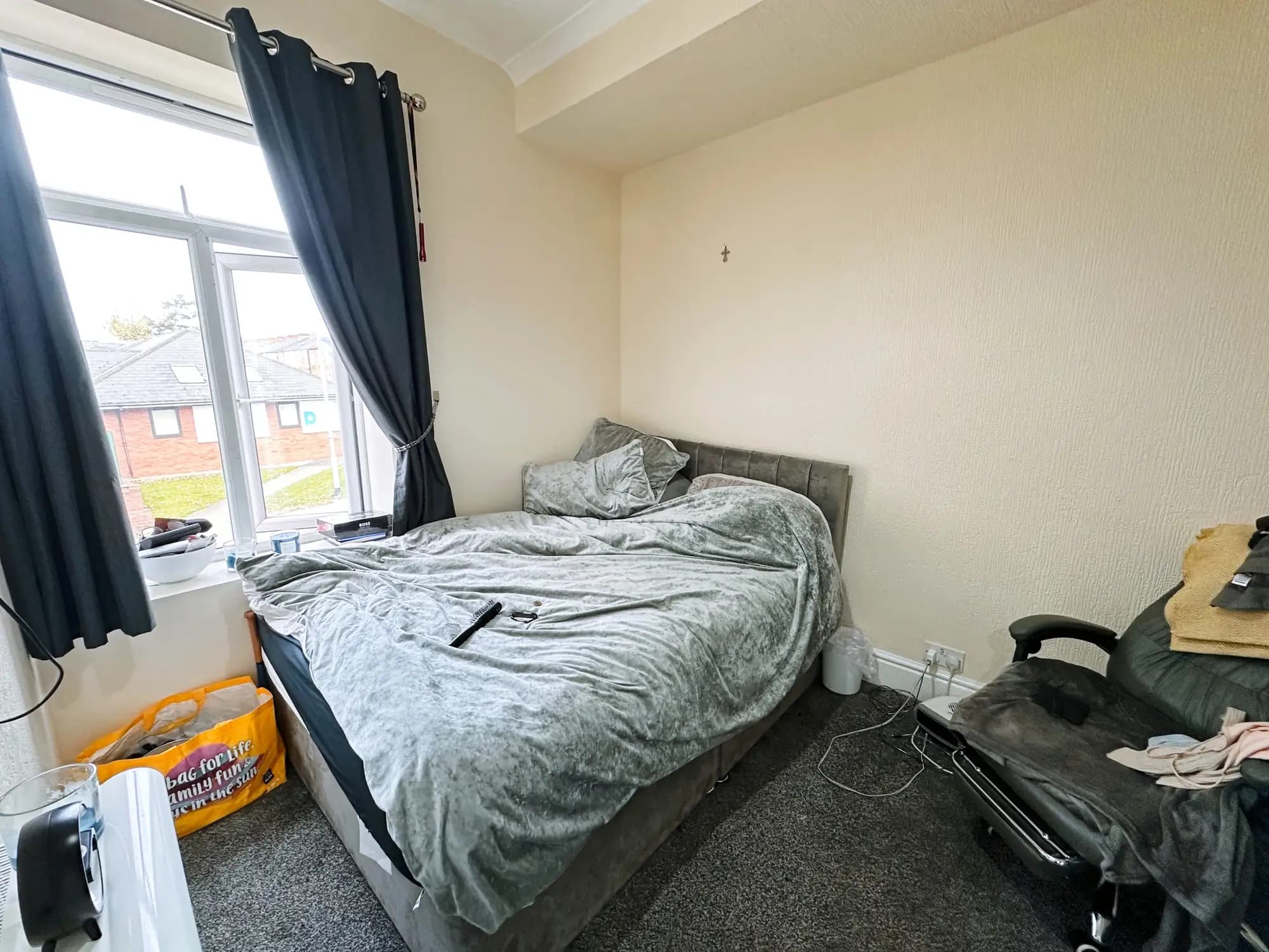 property photo 20 of 42