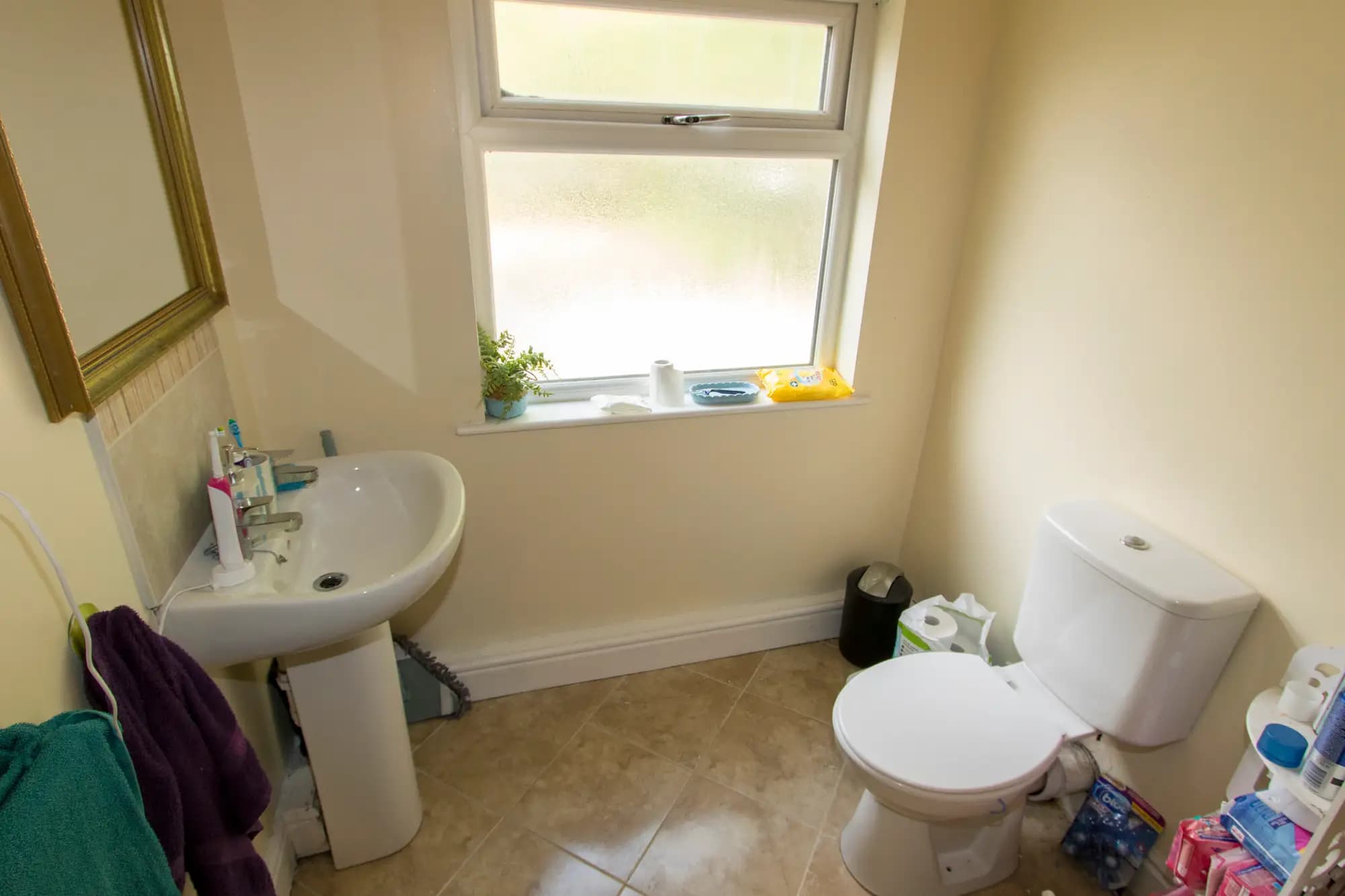 property photo 8 of 16