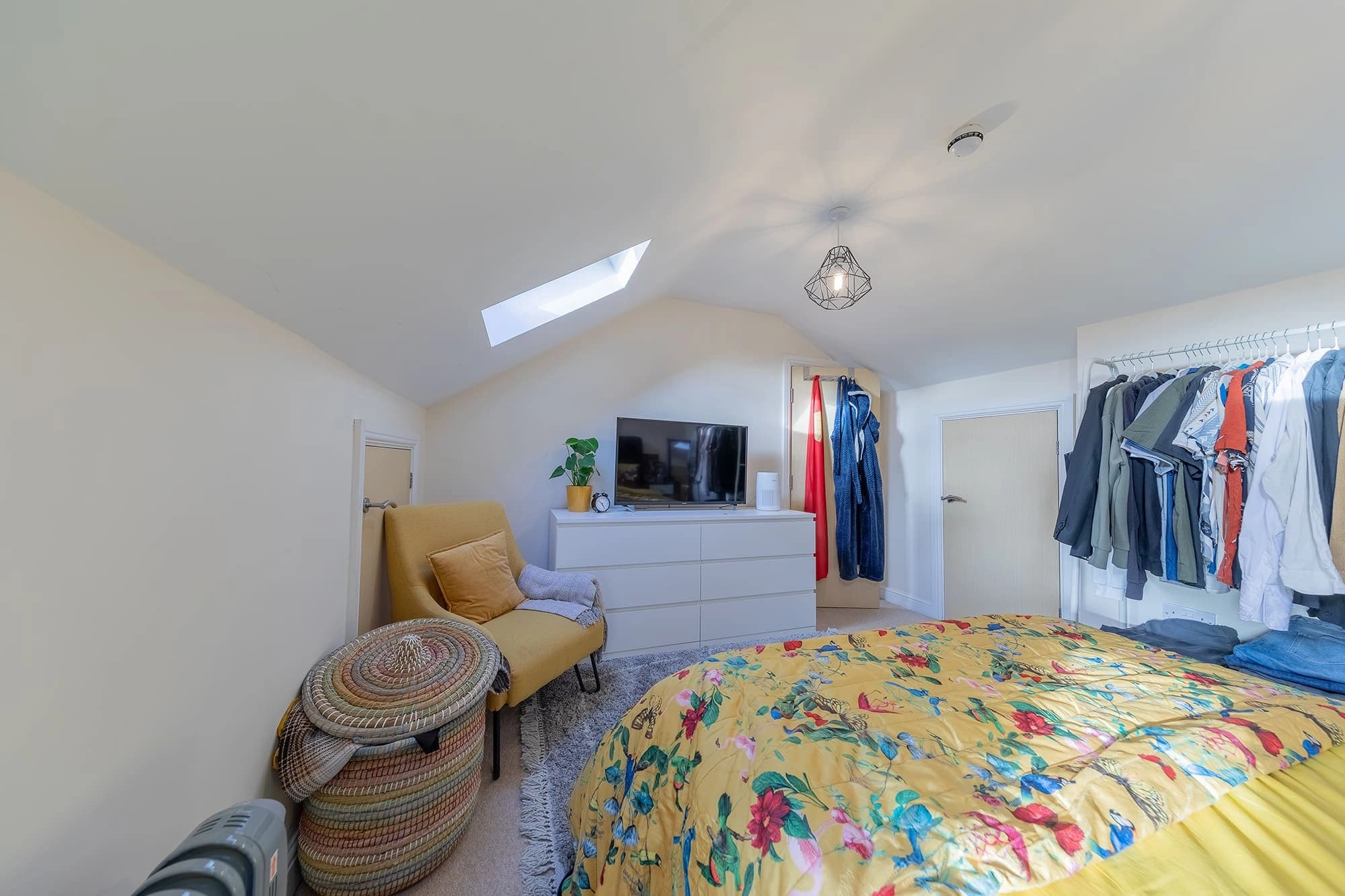 property photo 12 of 15