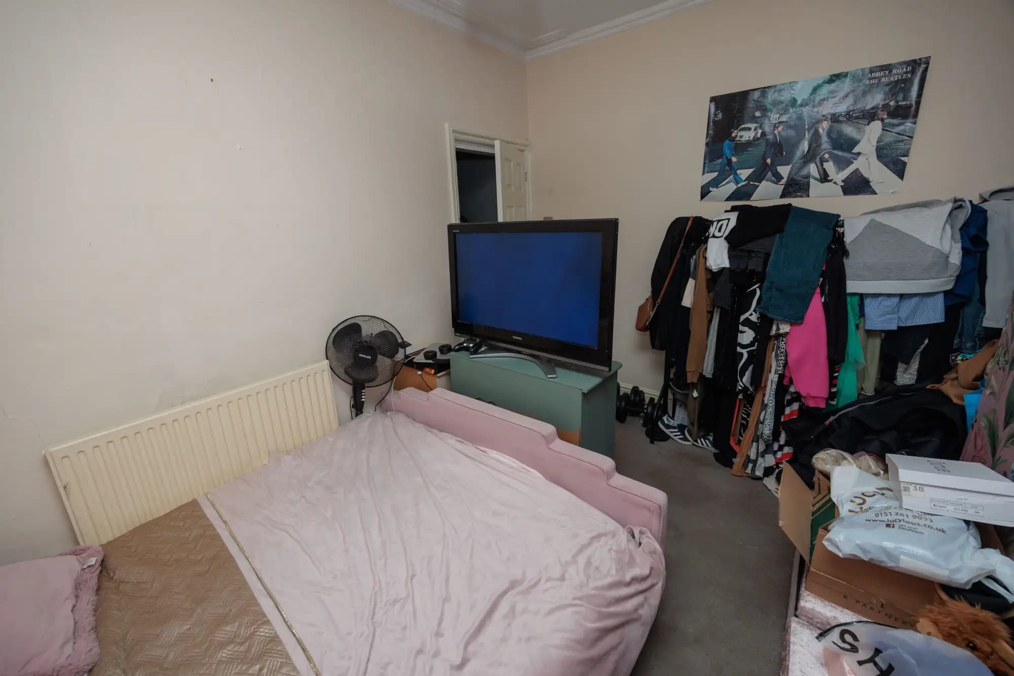 property photo 14 of 25