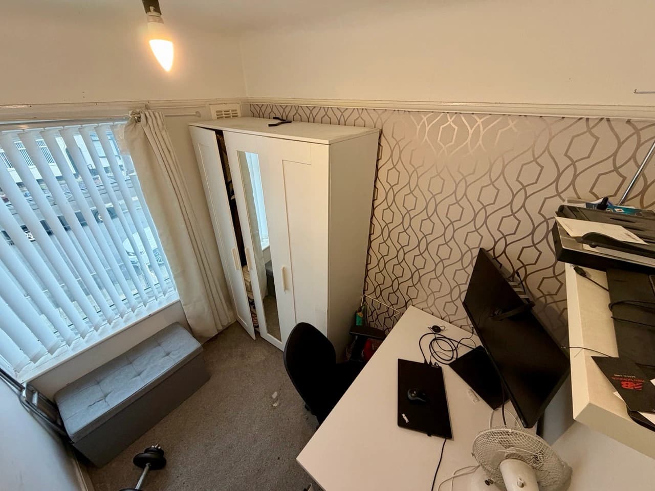 property photo 25 of 42