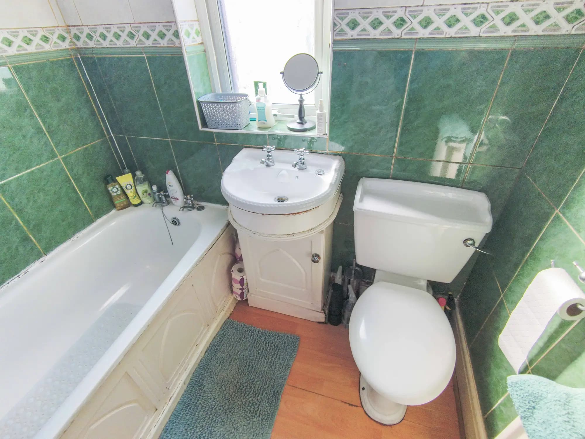 property photo 8 of 21