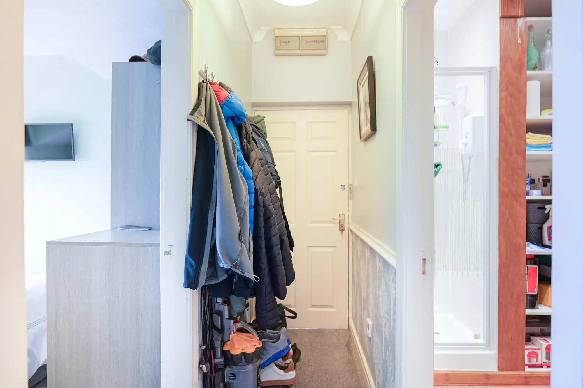 property photo 12 of 23