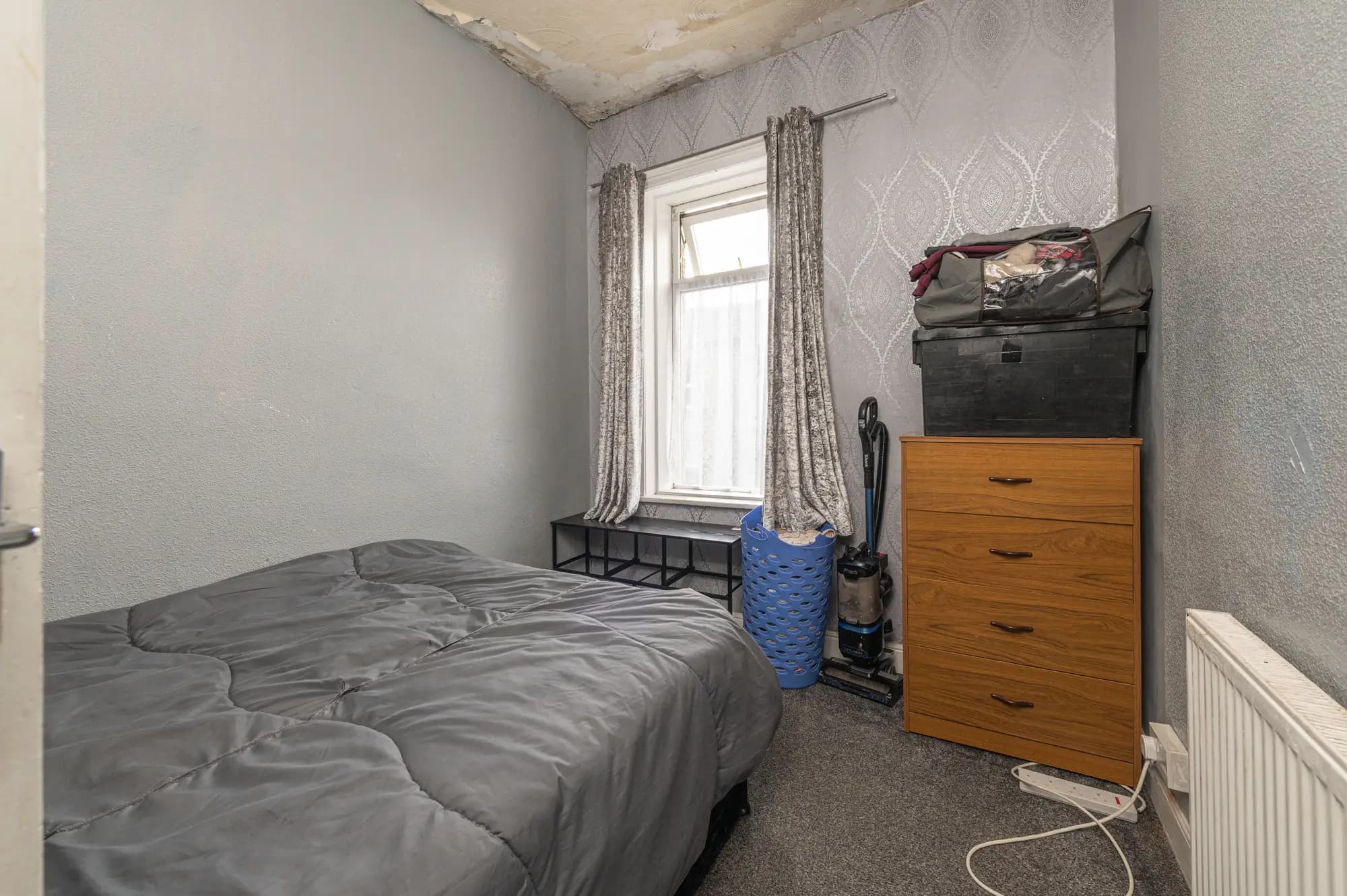 property photo 13 of 19