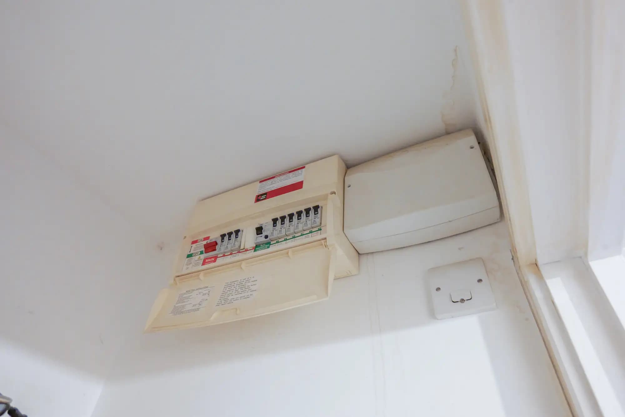 property photo 13 of 24