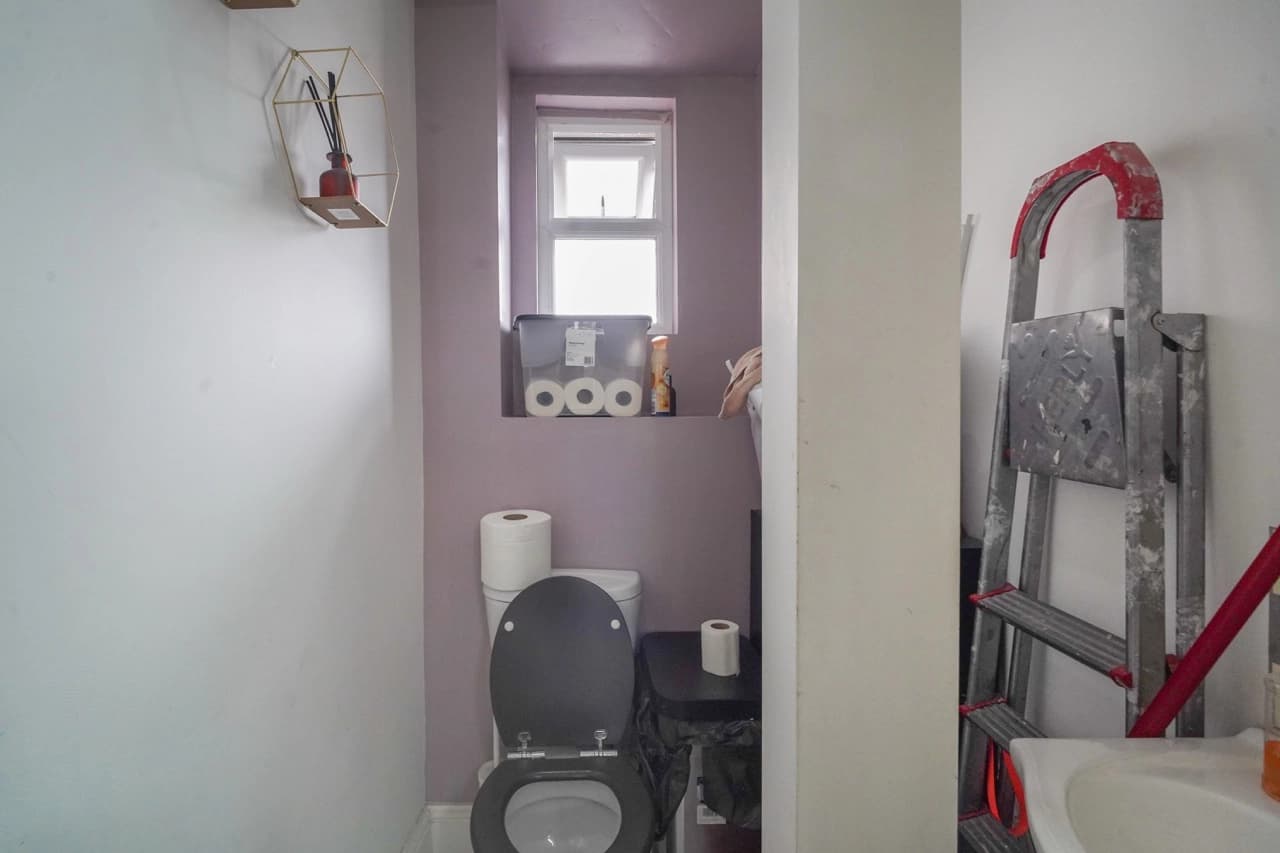 property photo 18 of 45