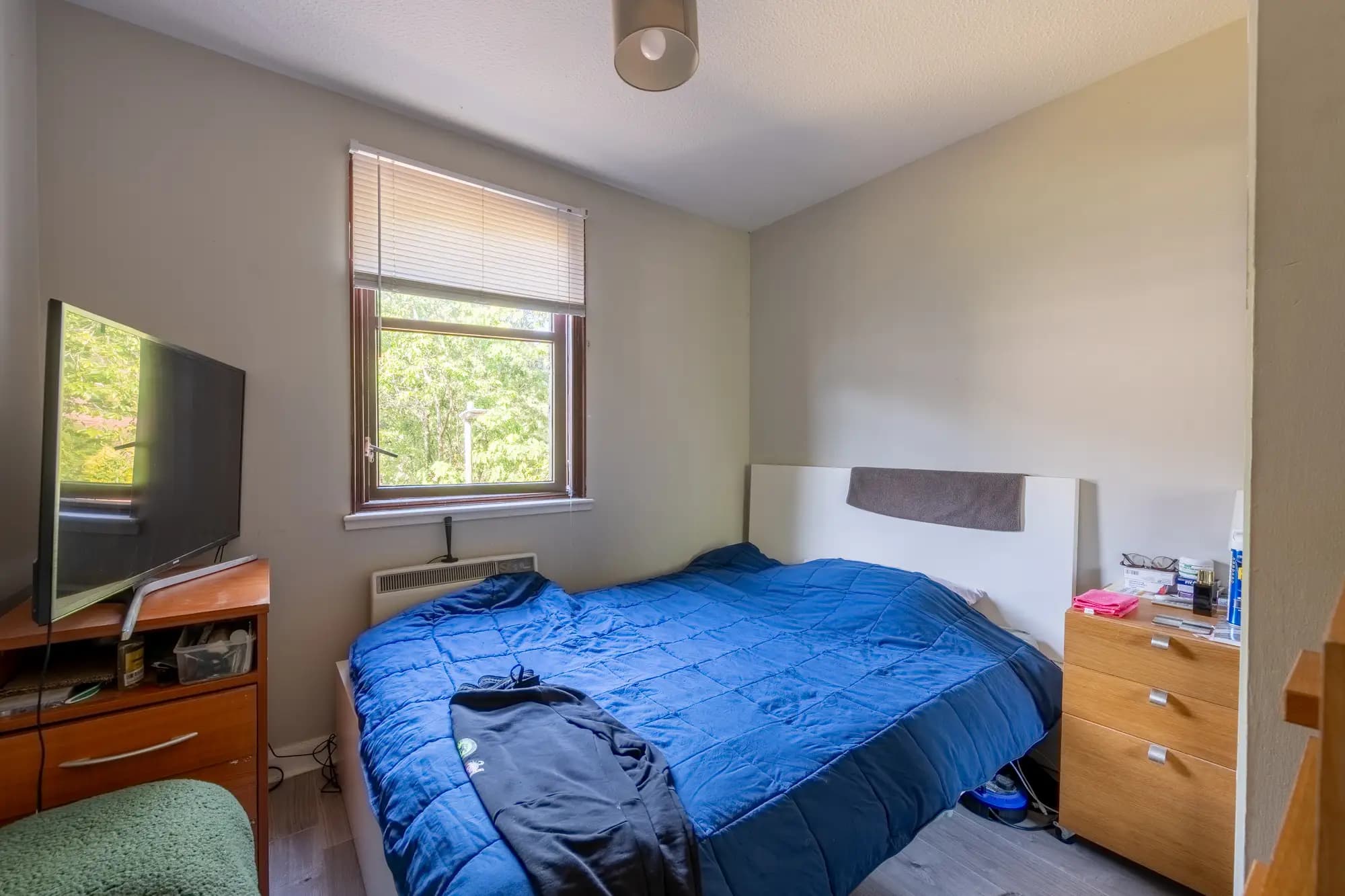 property photo 13 of 24