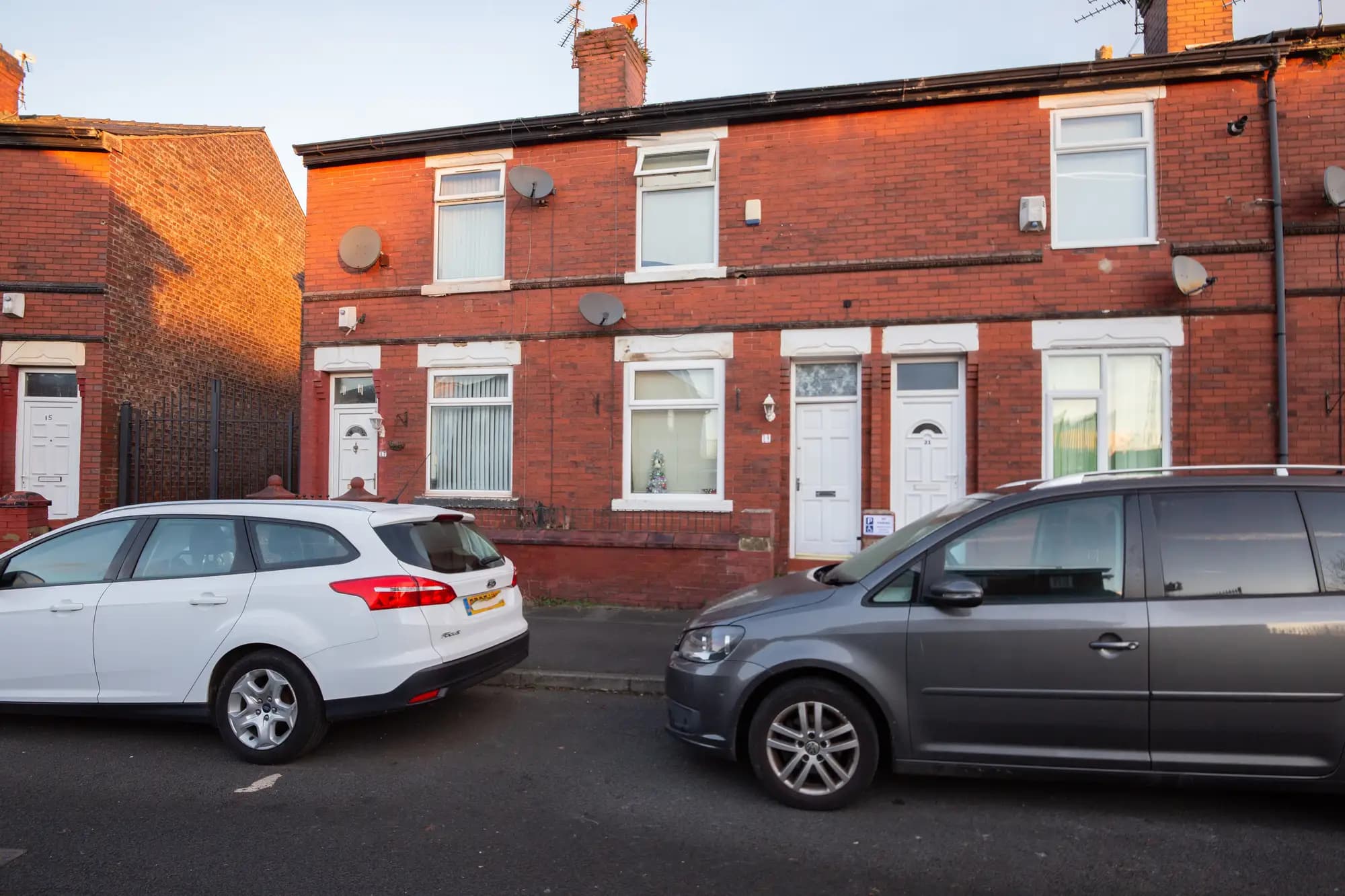 property photo 16 of 19