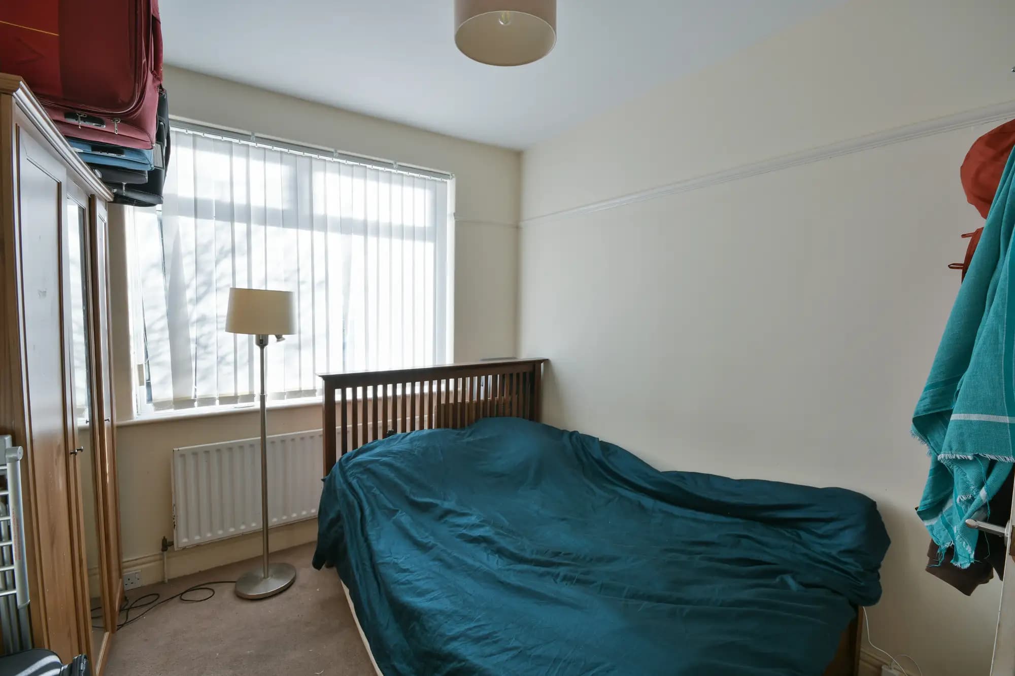 property photo 8 of 13