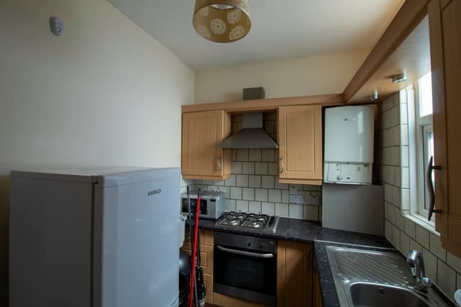 property photo 7 of 30