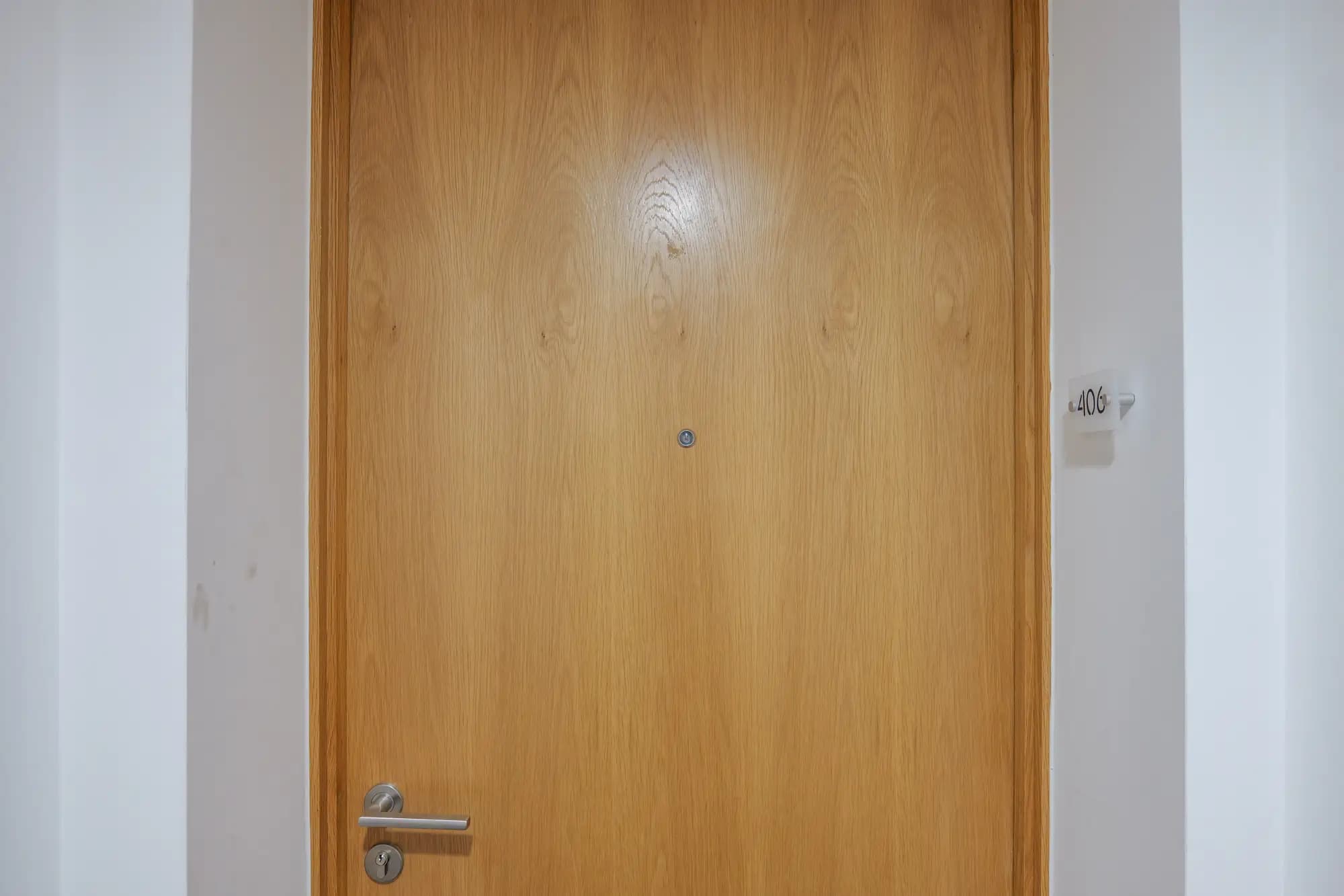 property photo 10 of 17
