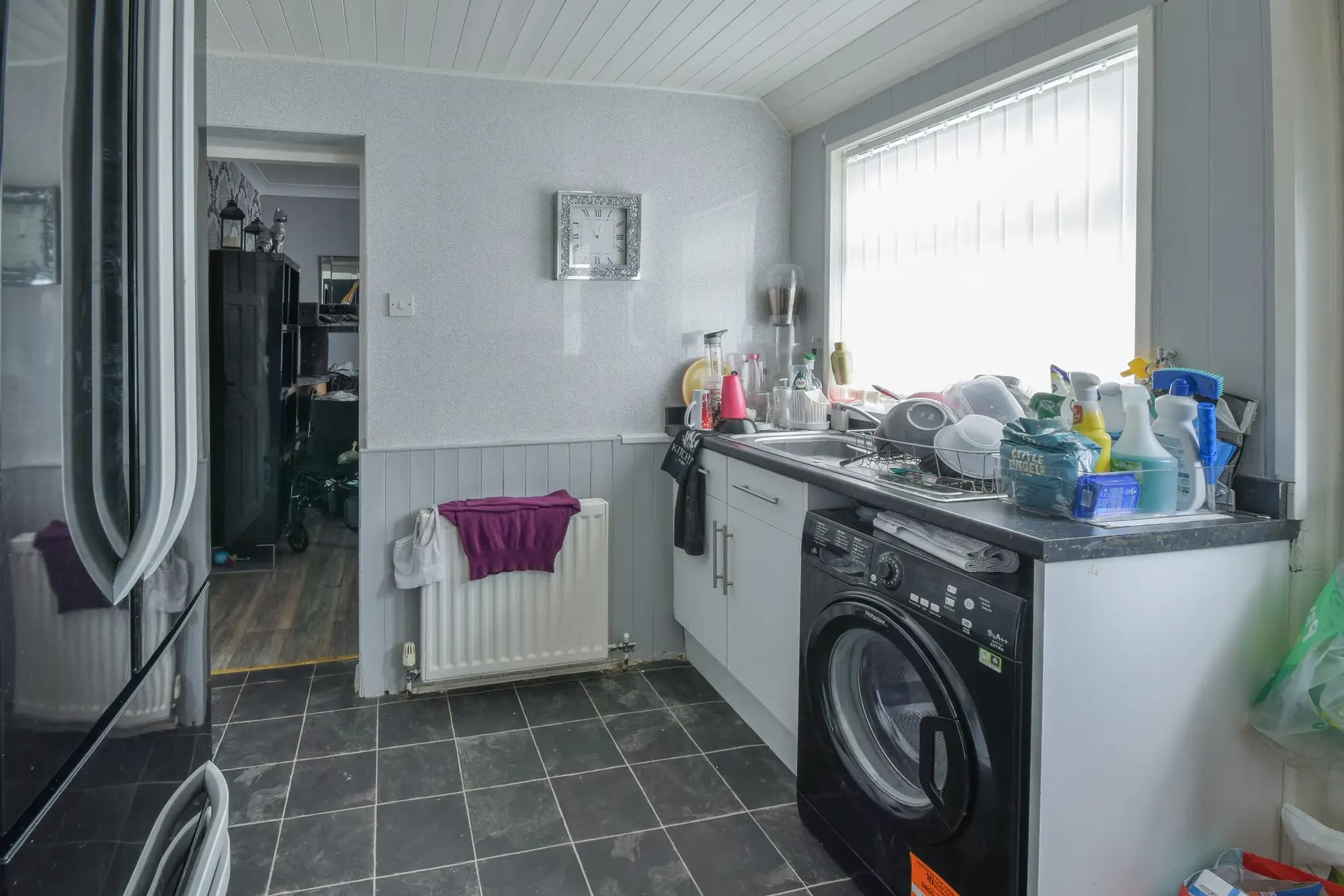 property photo 6 of 23