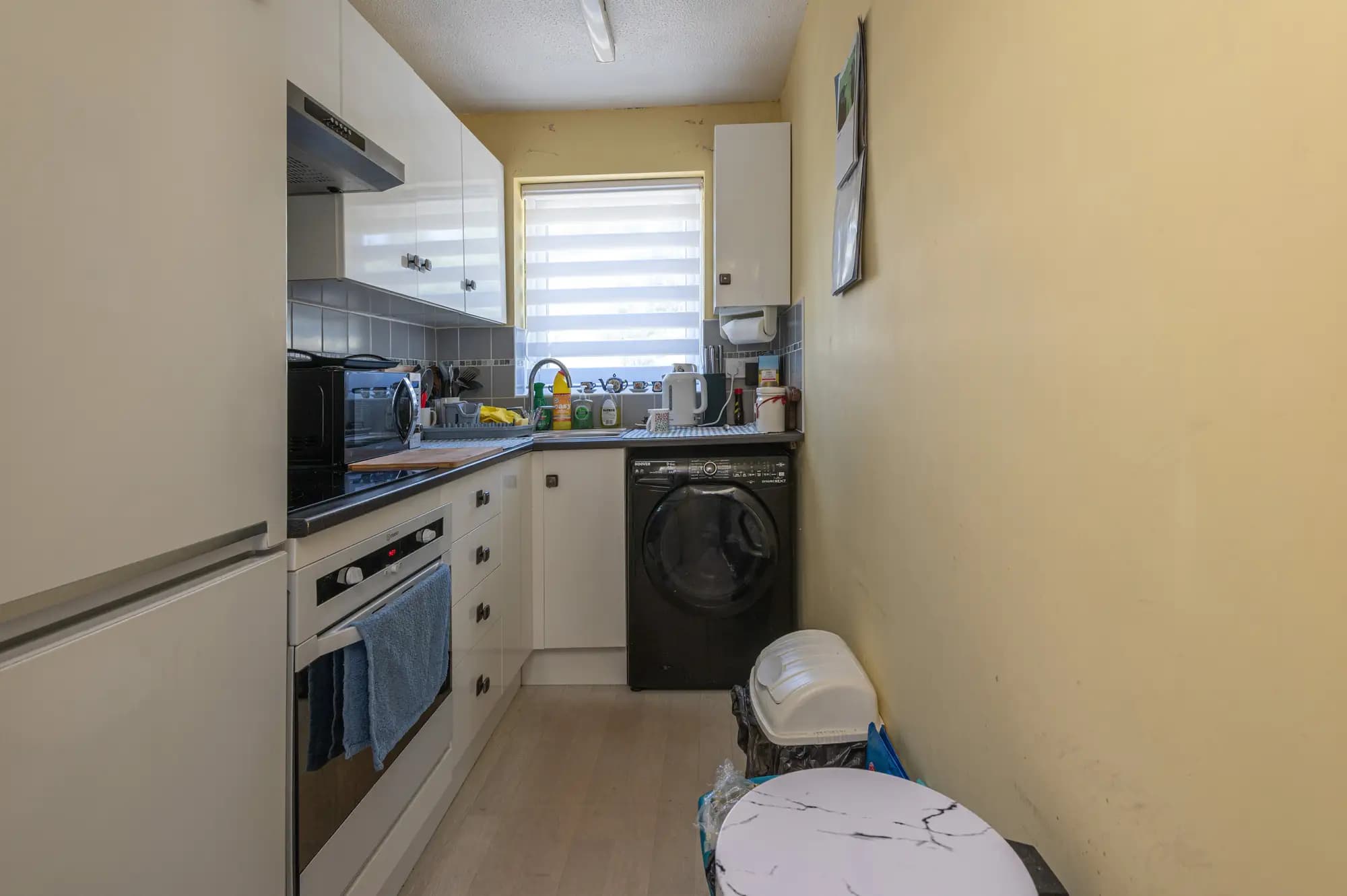 property photo 6 of 17