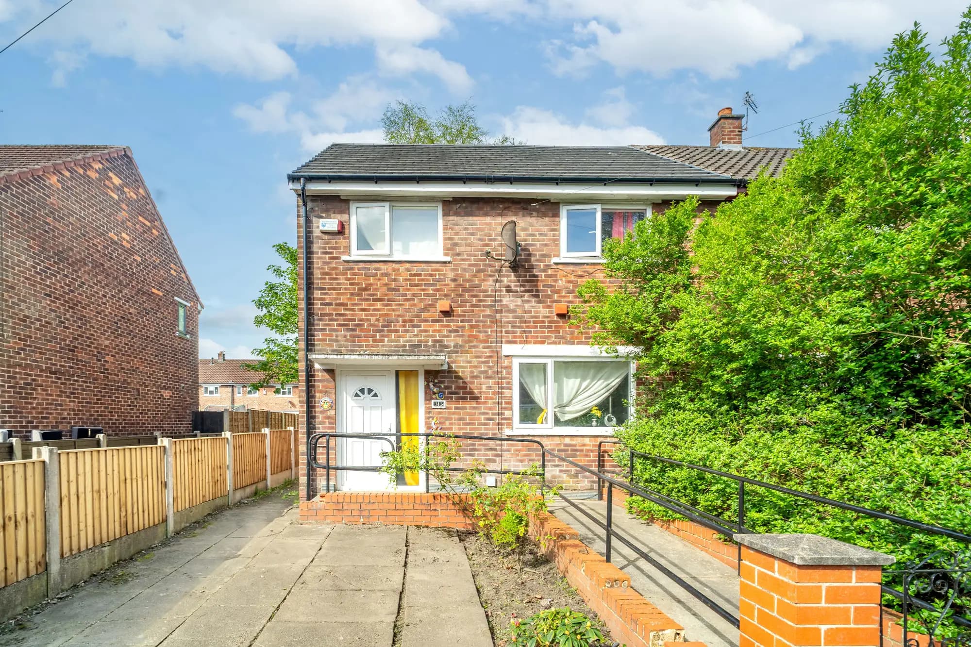 property photo 16 of 17