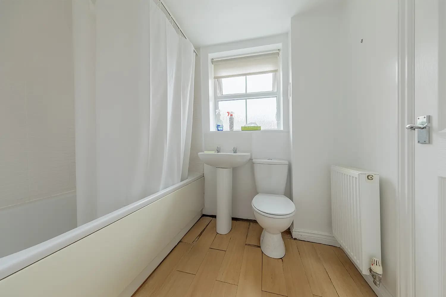 property photo 8 of 19