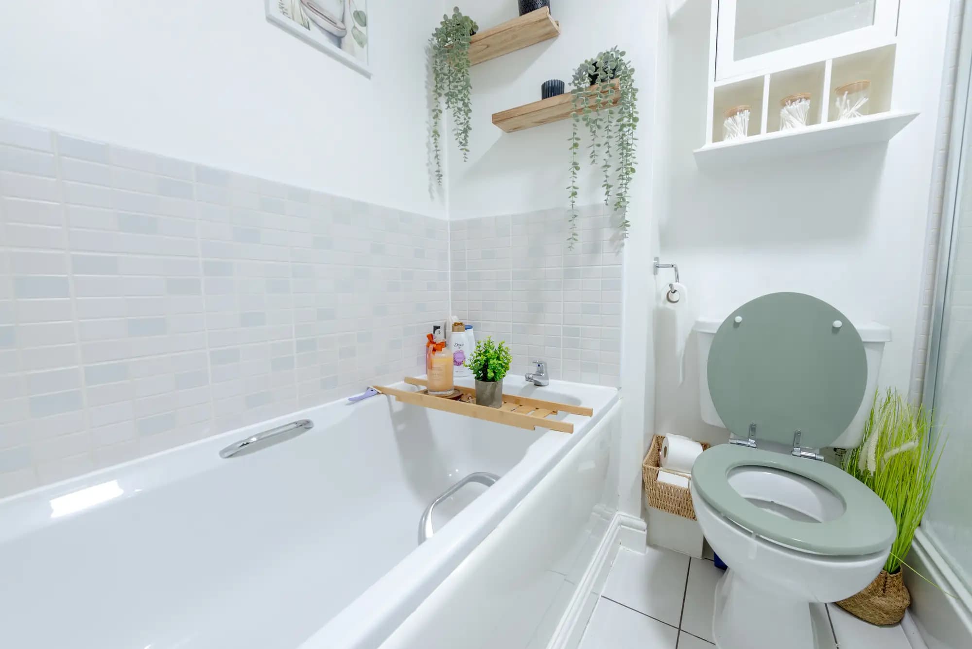 property photo 21 of 43