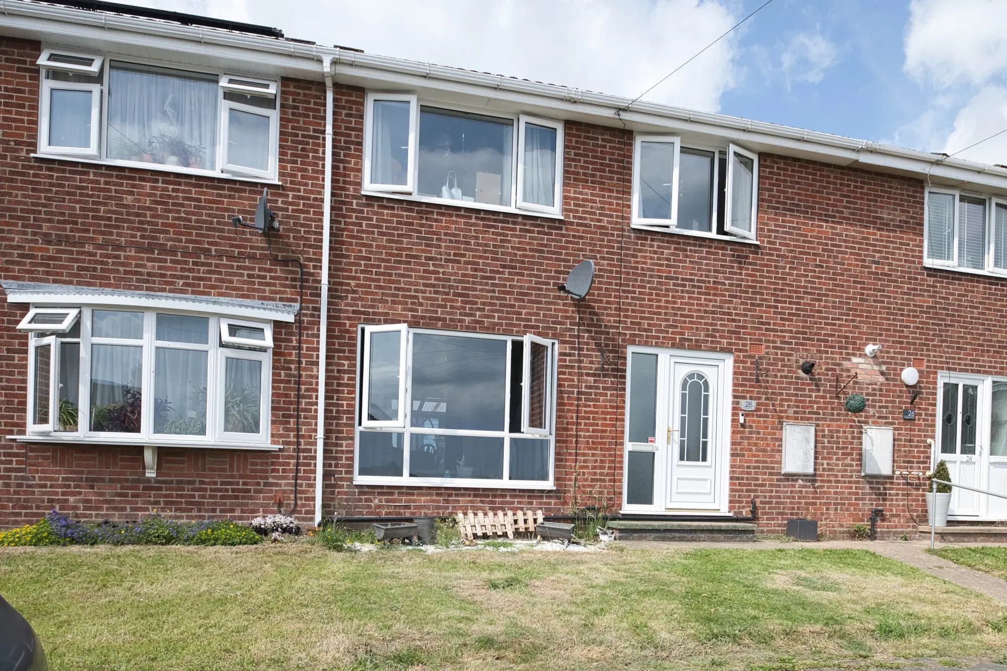 property photo 1 of 25