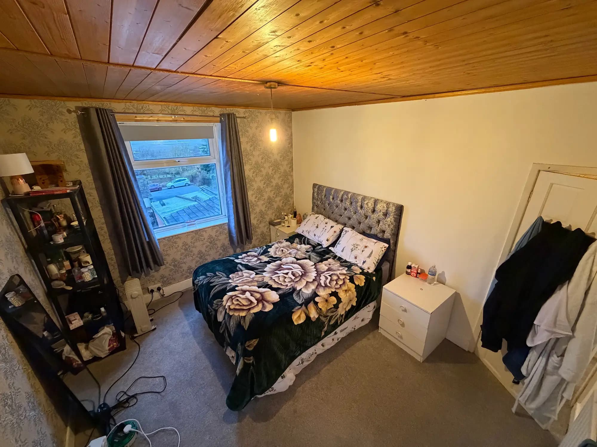 property photo 13 of 27