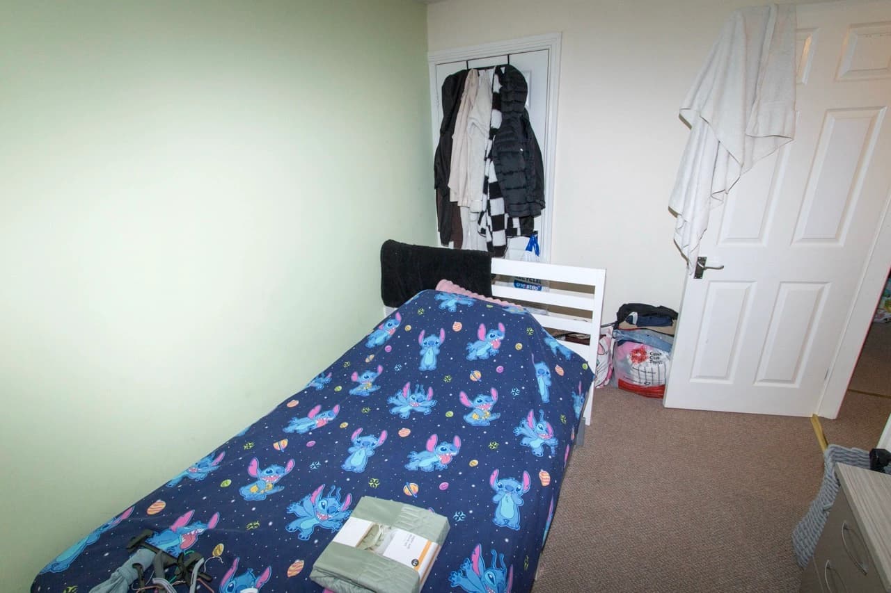 property photo 14 of 24