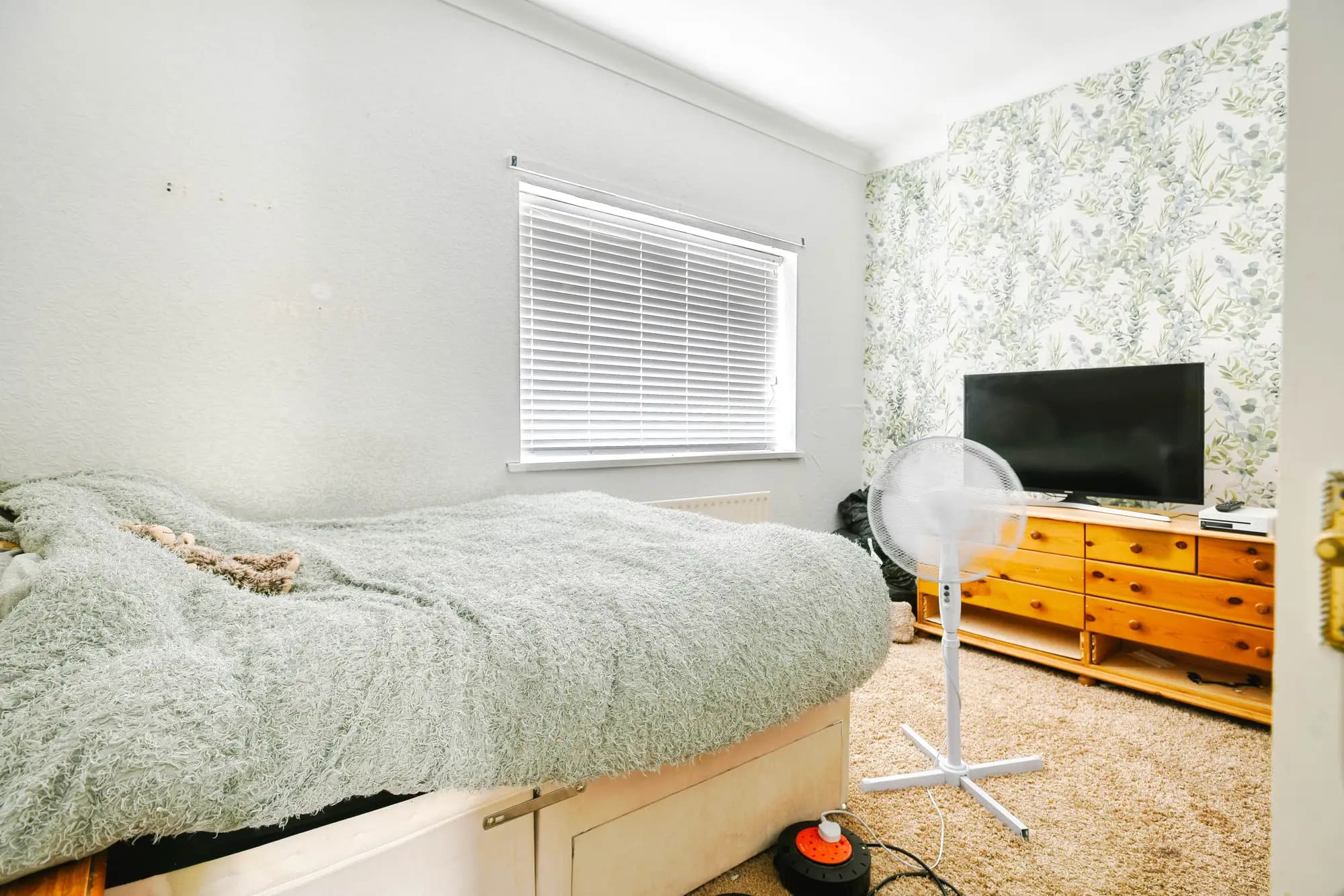 property photo 12 of 30