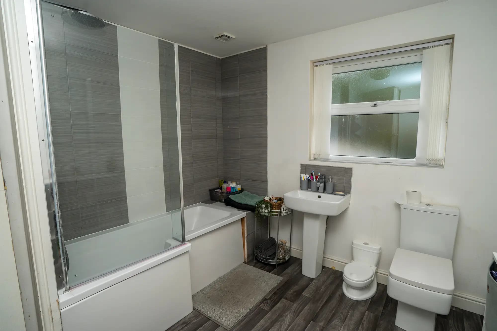 property photo 8 of 13