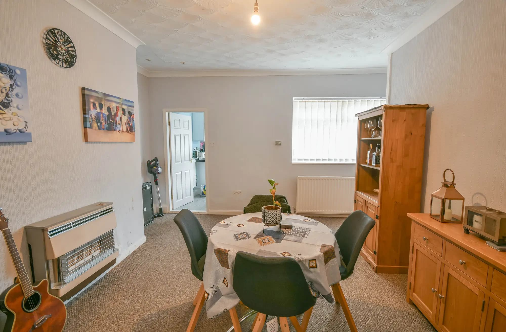 property photo 5 of 20