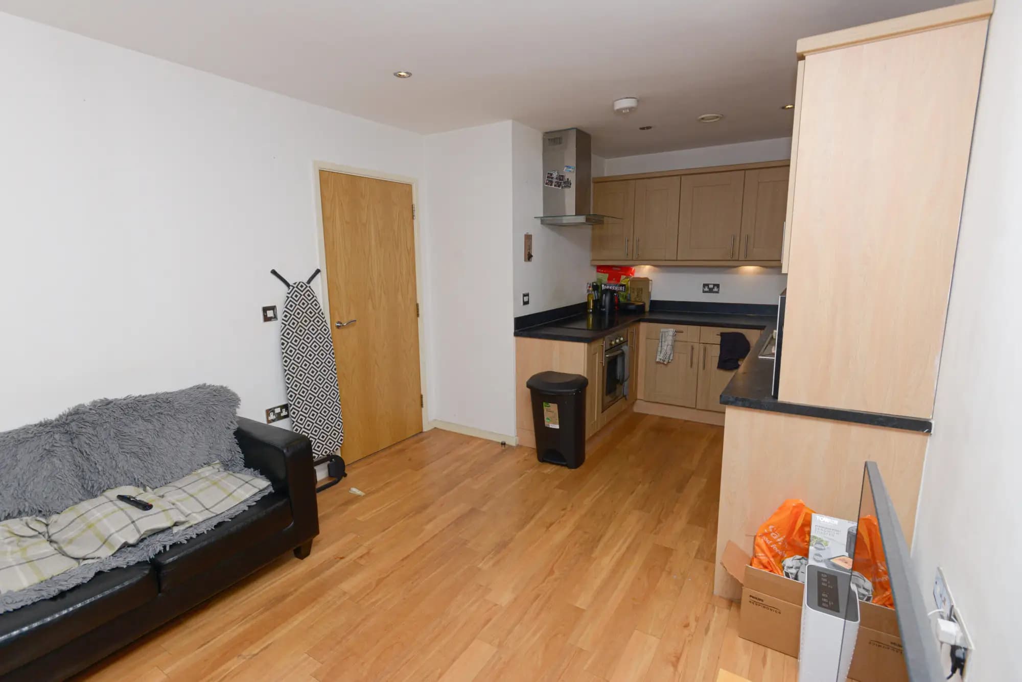 property photo 10 of 15