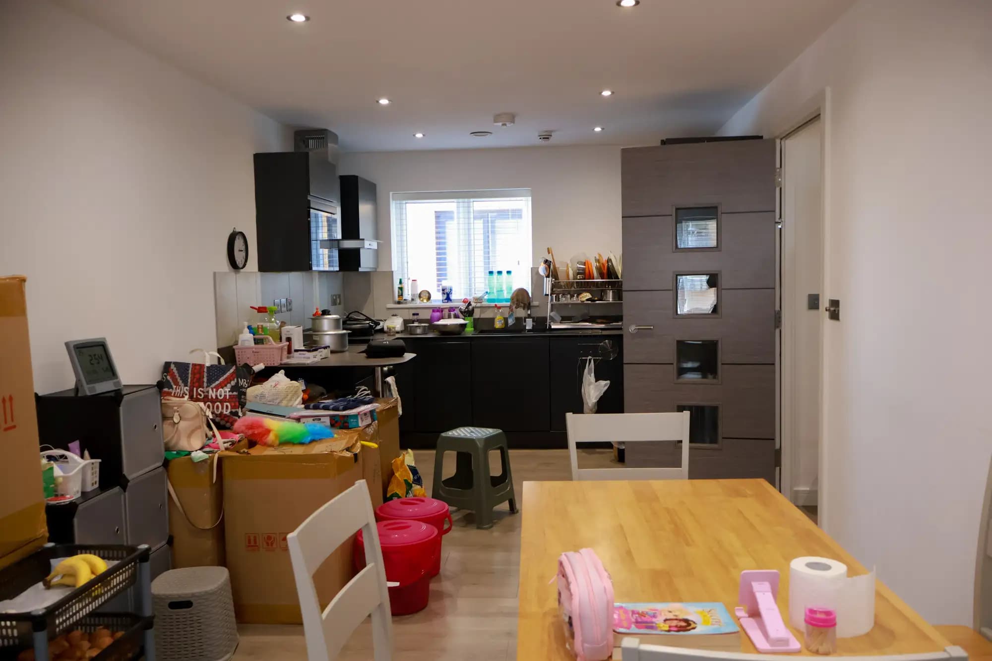 property photo 5 of 18