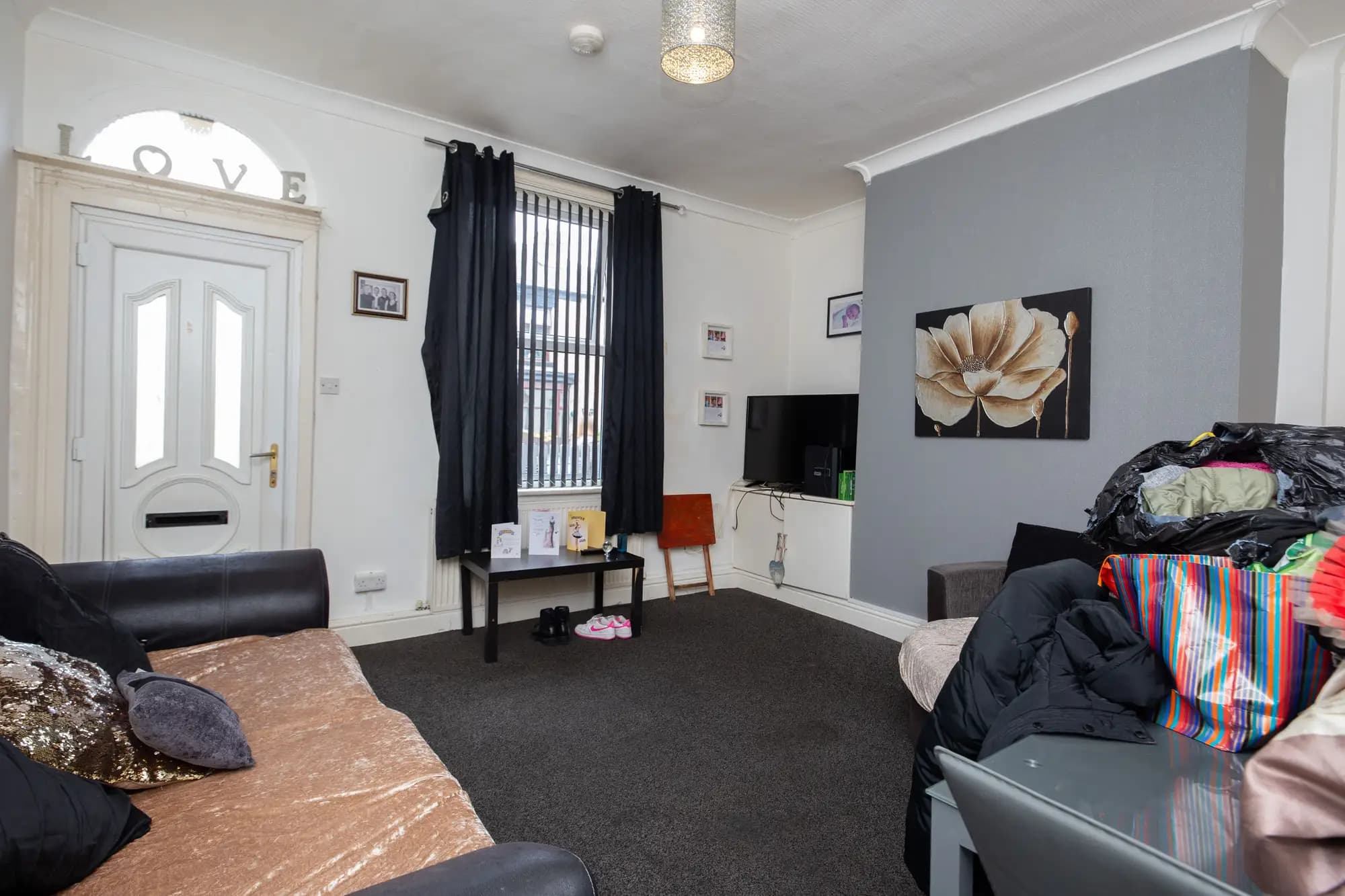 property photo 3 of 24