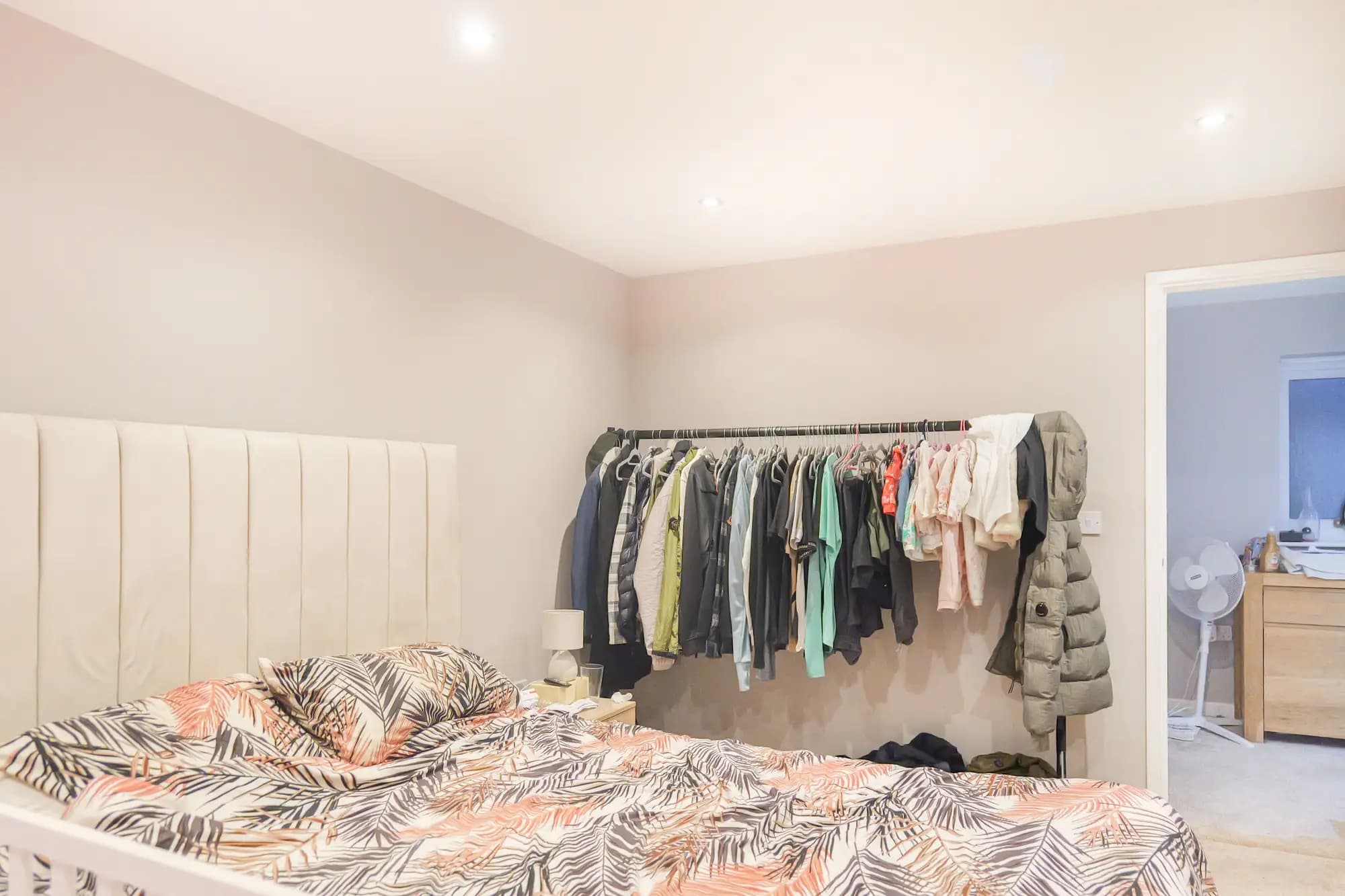 property photo 7 of 19