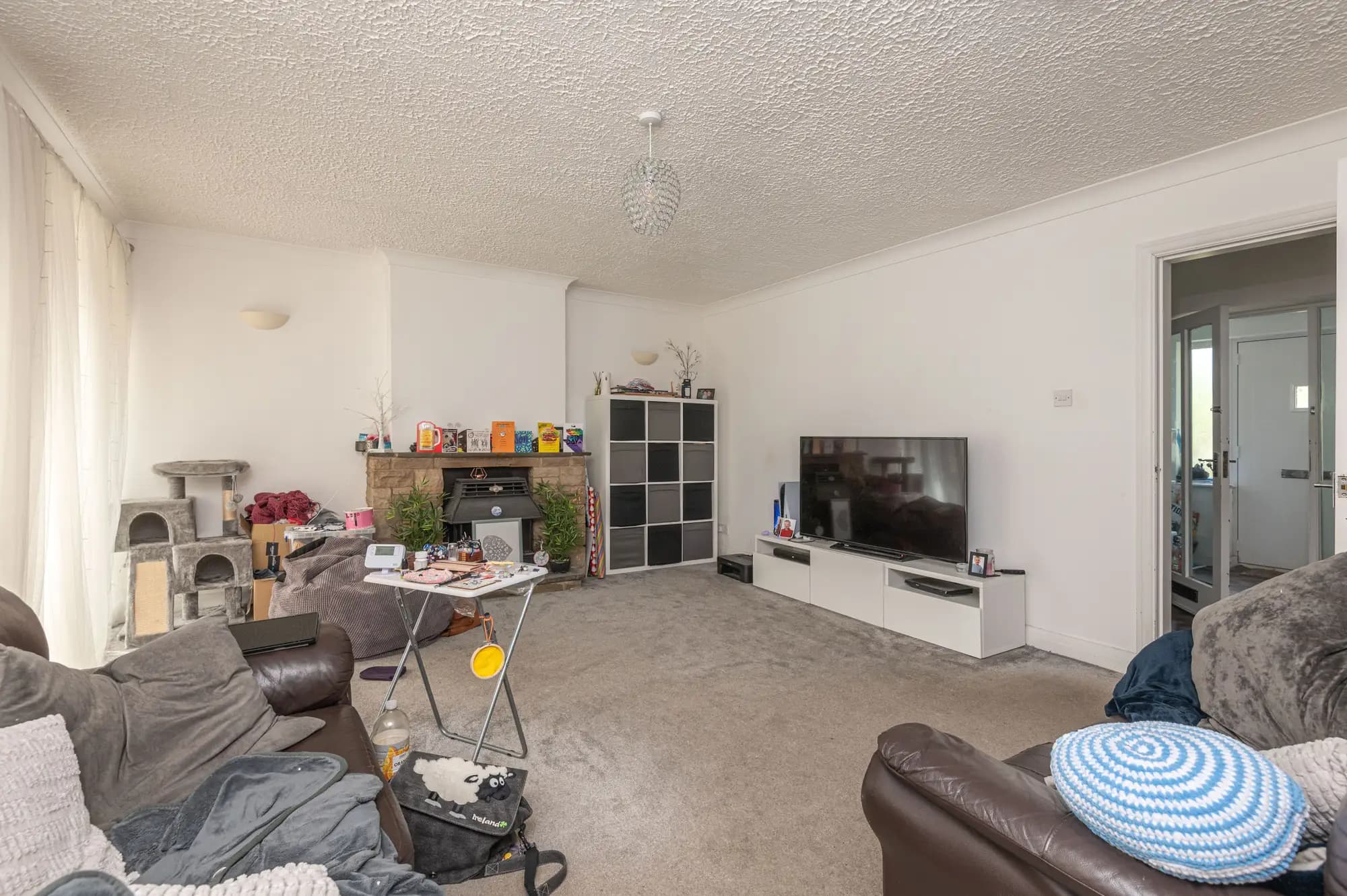 property photo 2 of 33