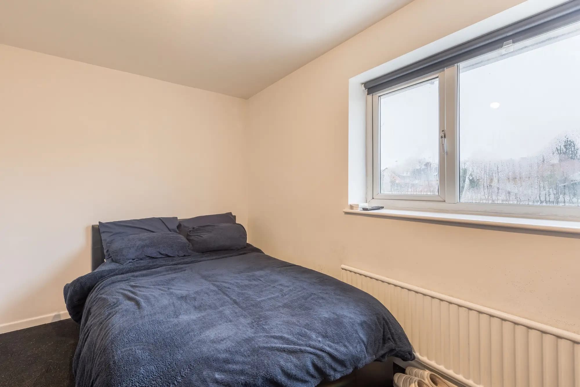 property photo 19 of 37