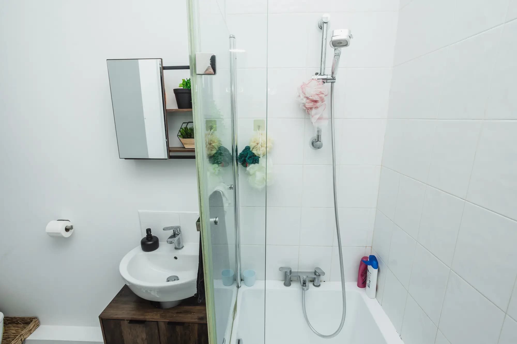 property photo 13 of 30