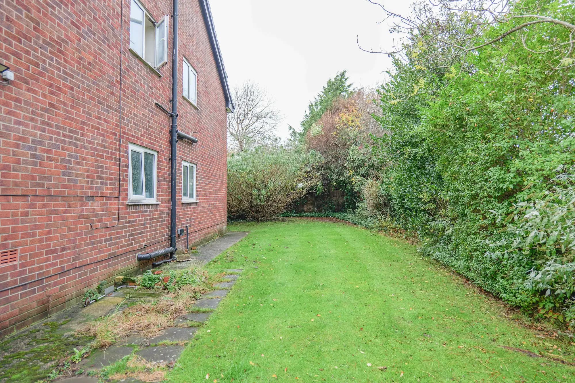 property photo 17 of 20