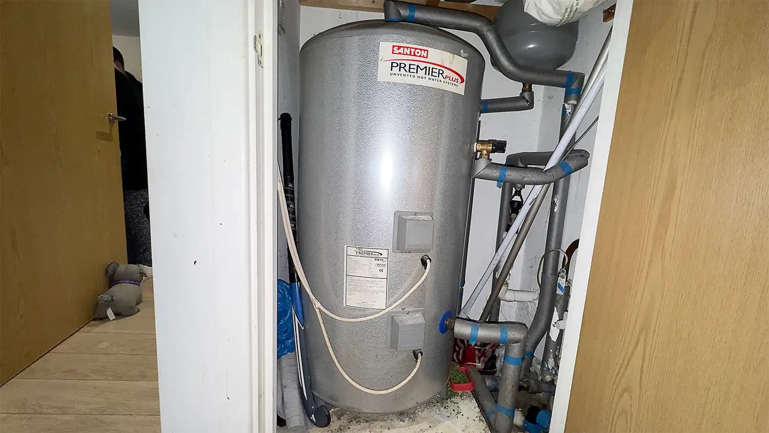 property photo 13 of 15