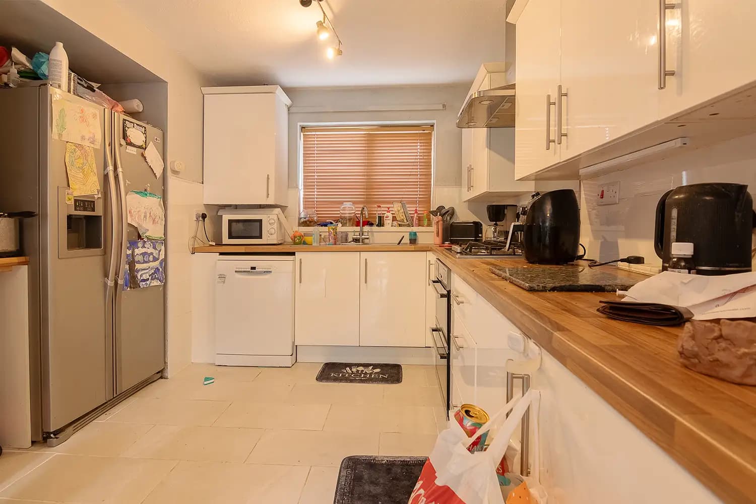 property photo 11 of 29
