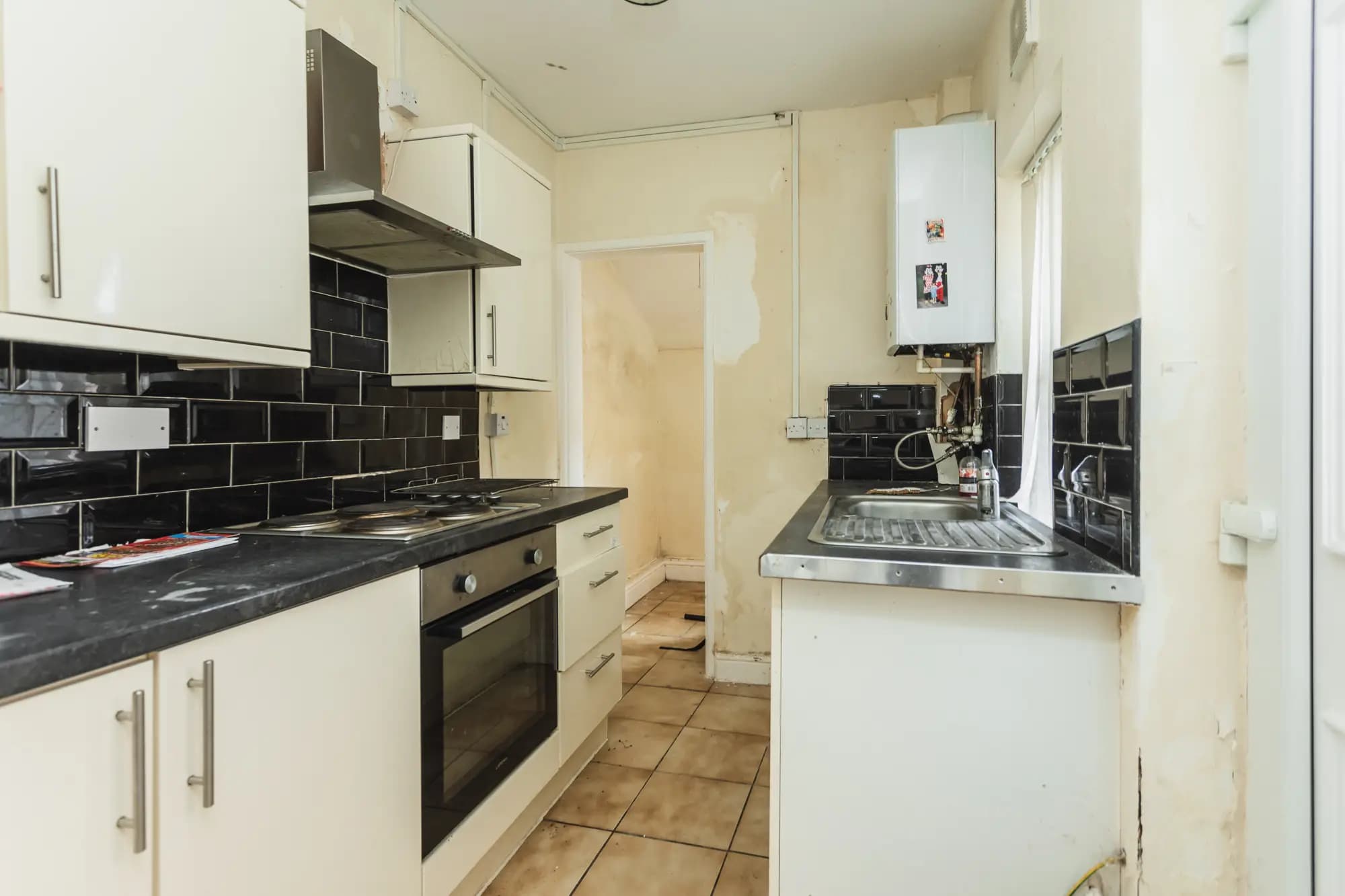 property photo 6 of 23