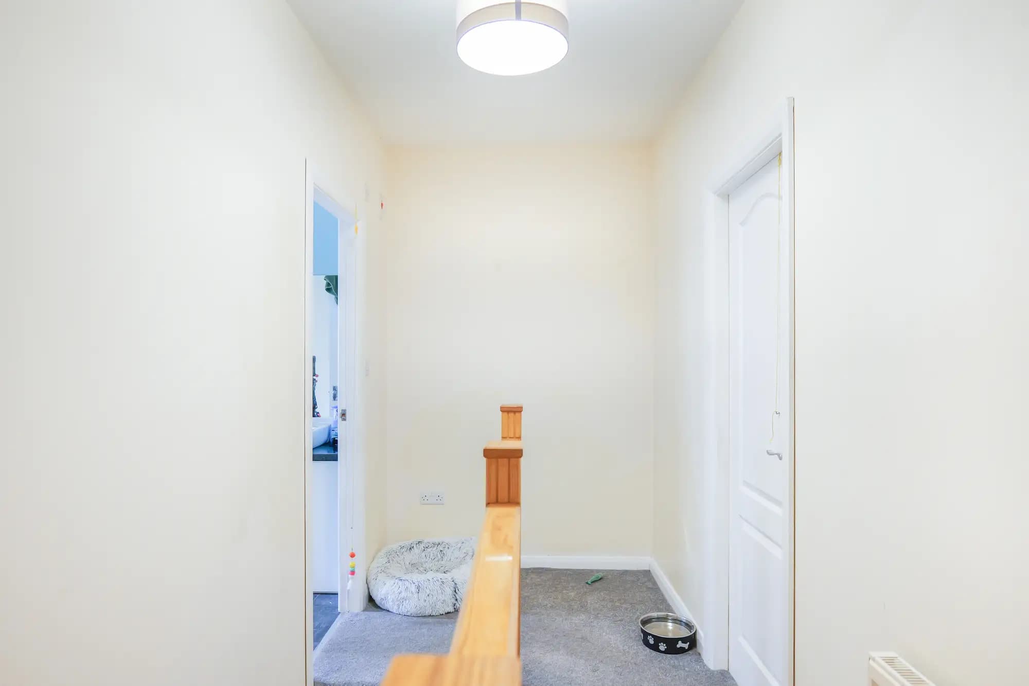 property photo 14 of 18