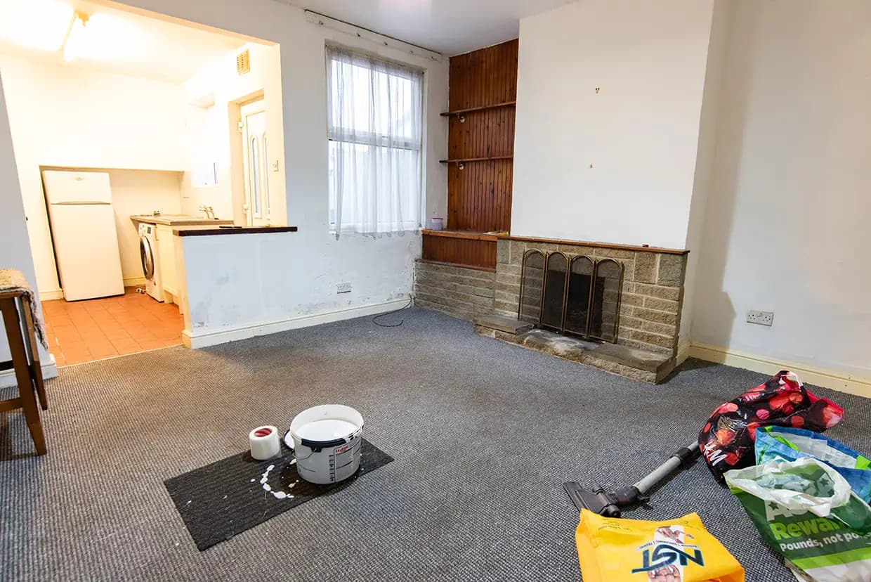 property photo 10 of 30