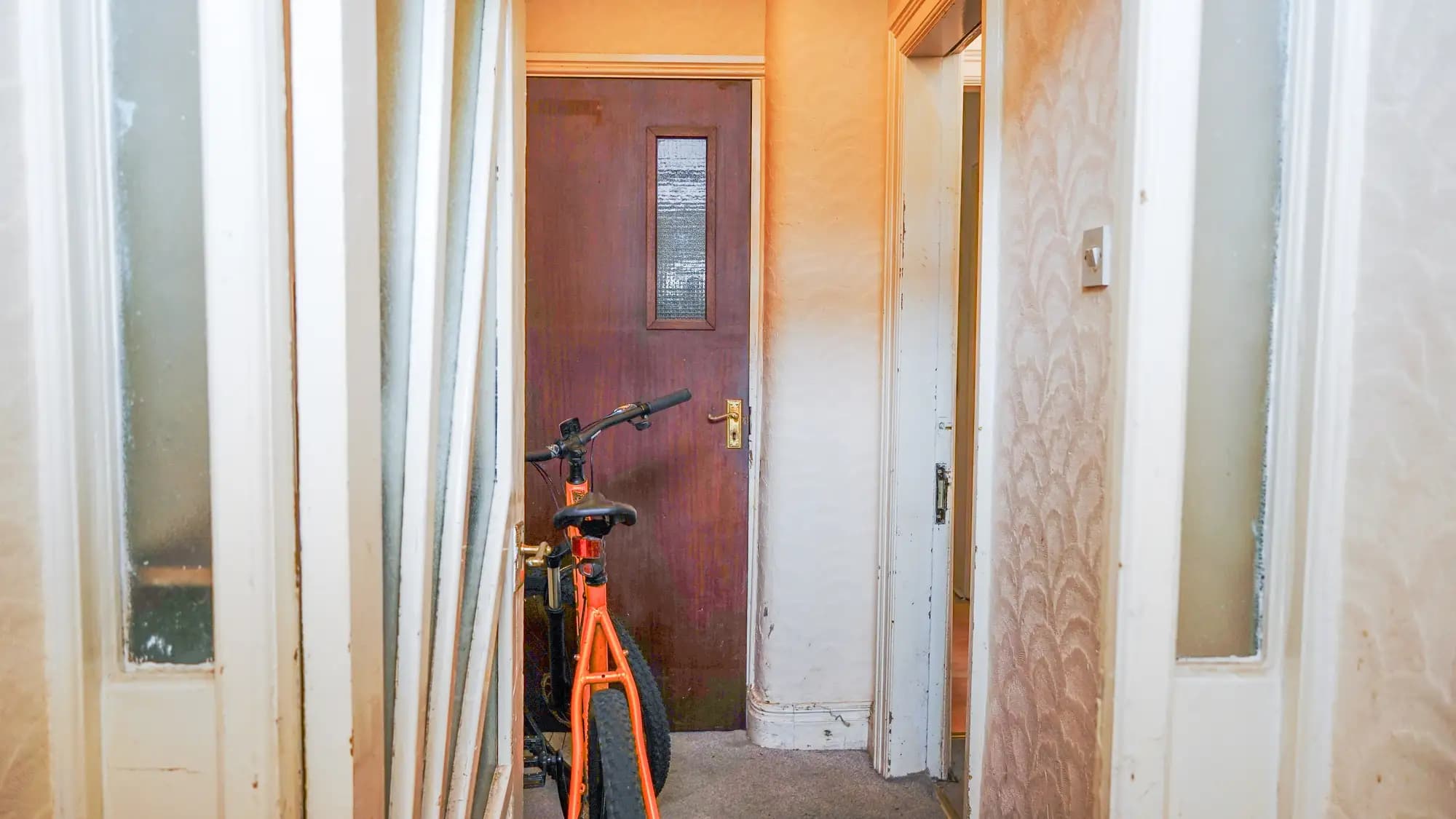 property photo 21 of 29