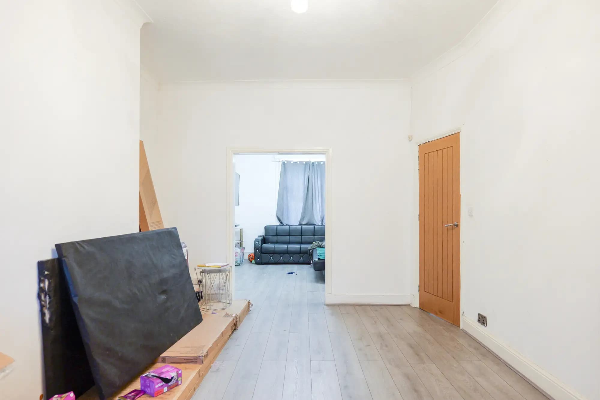 property photo 11 of 27