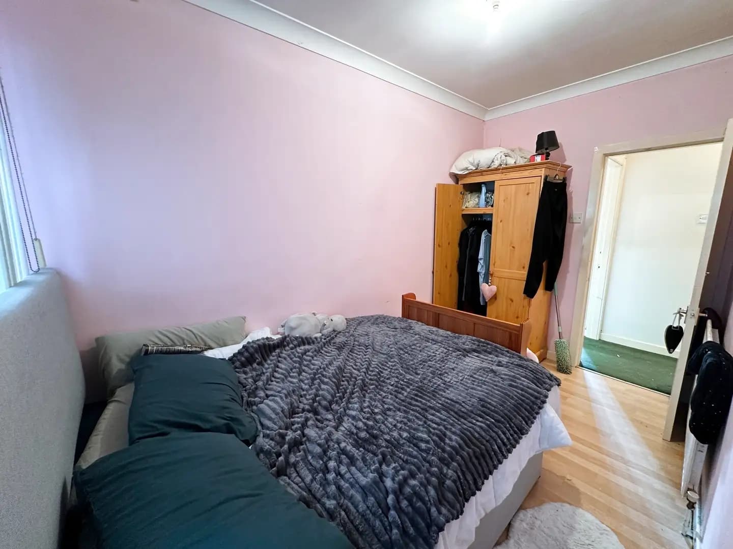 property photo 18 of 30