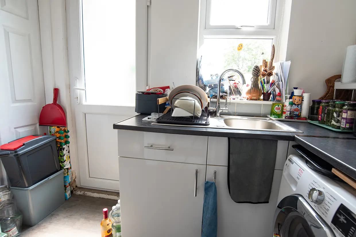 property photo 4 of 22
