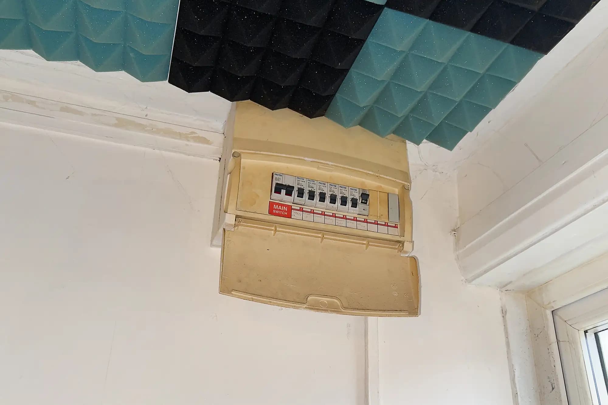 property photo 18 of 22