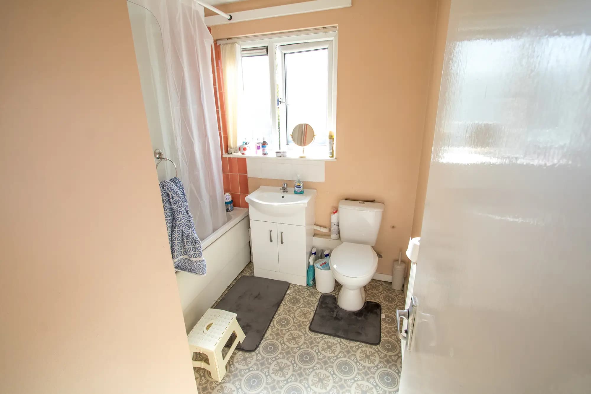 property photo 10 of 24