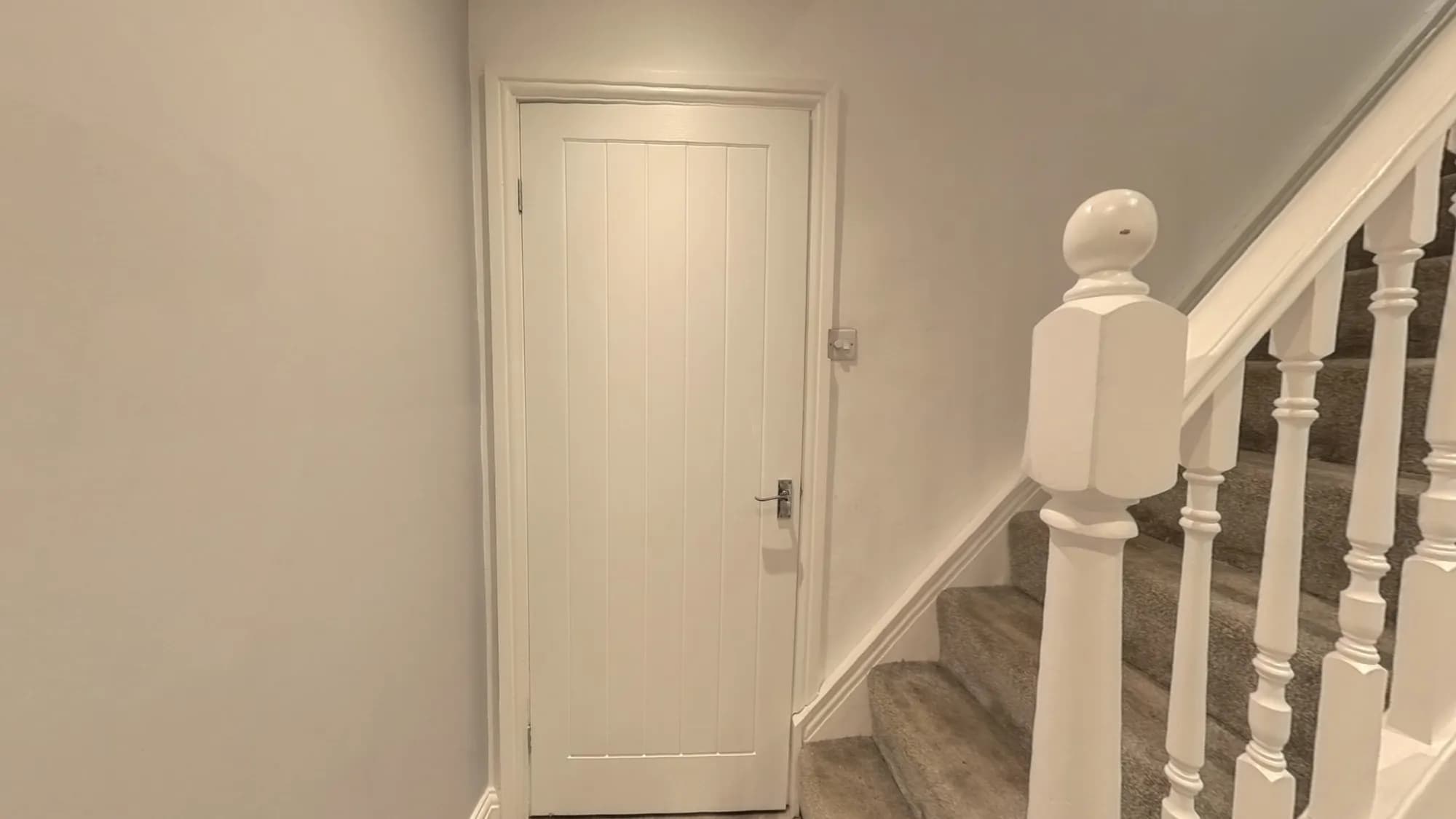 property photo 21 of 27